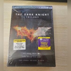 The Dark Knight Trilogy Limited Edition DVD Giftset –  Original Packaging